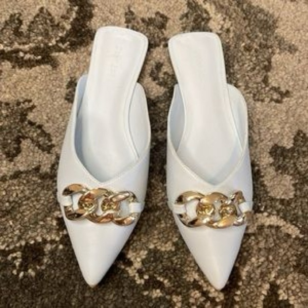 Chic White Mules with Gold Chain Accent